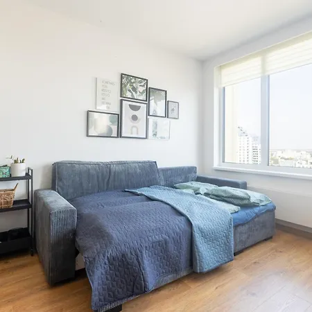 Downtown 2 18th Floor With Free Parking Апартаменты